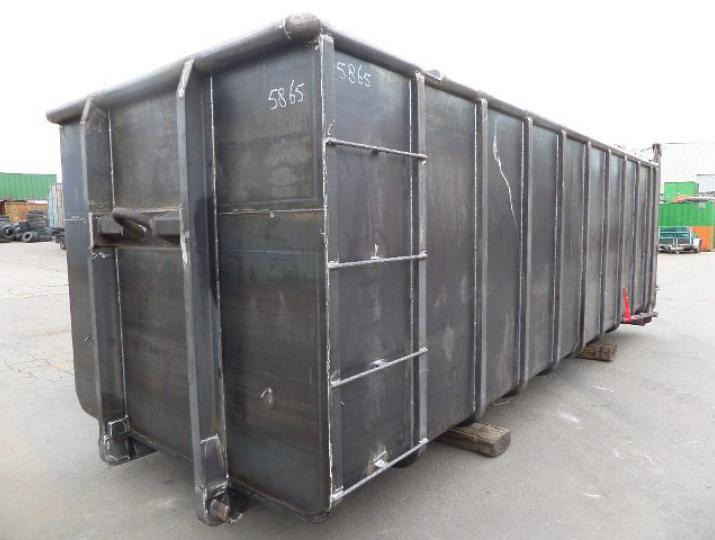 Hoge vloeistofdichte container met trap